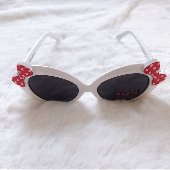 Everly White Toddler Girl Fashion Bow Sunglasses - Picture 3 of 8